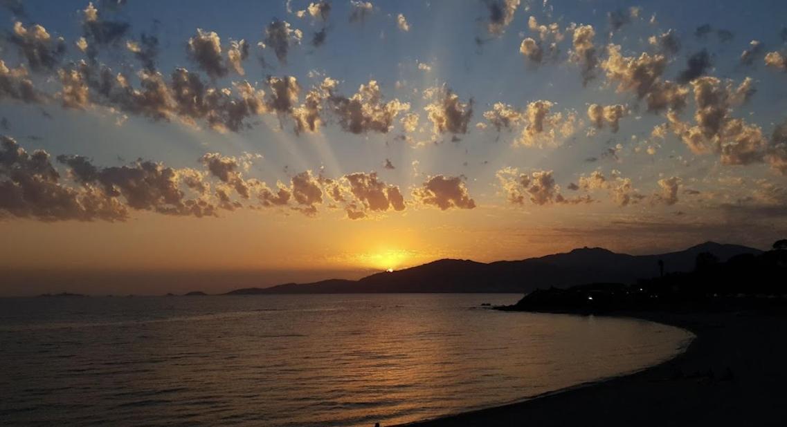 Agosta Porticcio - Plage A 200M - T2 Neuf Entre Mer & Maquis - Barbecue- Res Fiore Di Maghja - Parking - Wifi - 4 Pers Les Hameaux de Porticcio Luaran gambar
