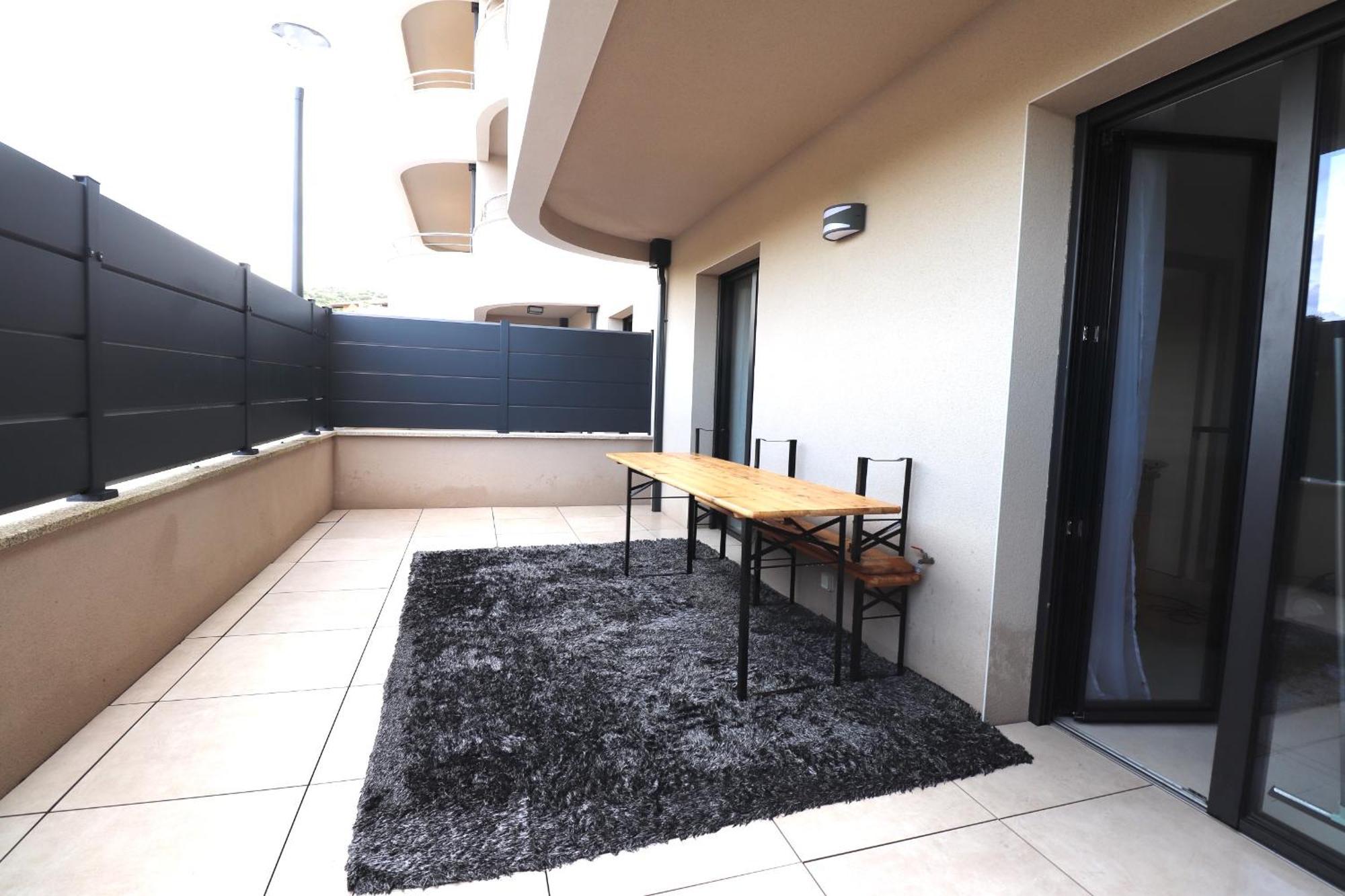 Agosta Porticcio - Plage A 200M - T2 Neuf Entre Mer & Maquis - Barbecue- Res Fiore Di Maghja - Parking - Wifi - 4 Pers Les Hameaux de Porticcio Luaran gambar